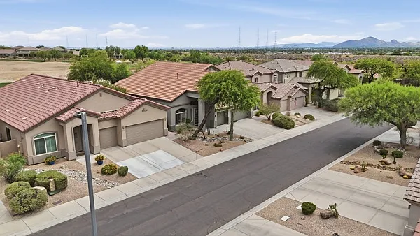10333 E Acoma Dr — Photo 44