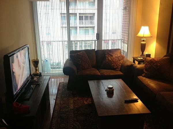 1st image of 880 N Pollard St APT 524