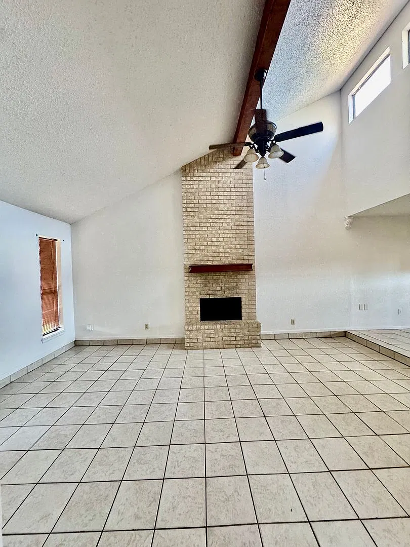 Spacious 4-Bedroom Home in Established Brighton Village South Side Corpus Christi! — Photo 2