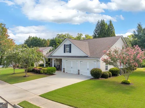105 Briarcrest Dr, Jefferson, GA 30549