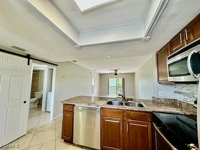 4790 S Cleveland Ave #207 — Photo 7