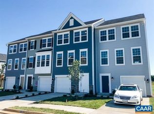 120 Oakshire Ct, Waynesboro, VA 22980