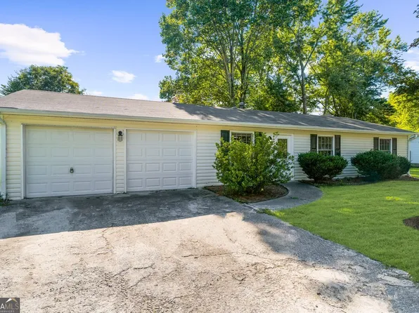 1874 North Rd, Snellville, GA 30078