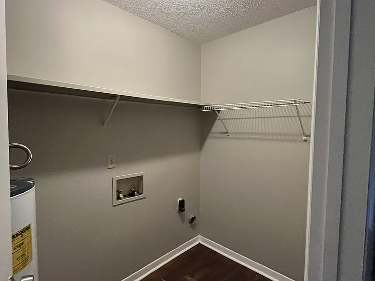 380 Gordon Dr — Photo 1