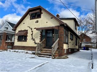 907 Rondel Rd, Cleveland, OH 44110
