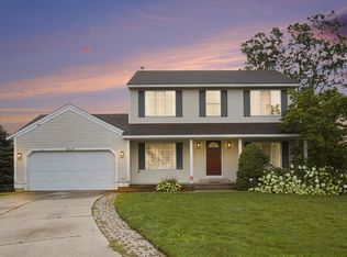4710 Brookmeadow Dr SE, Kentwood, MI