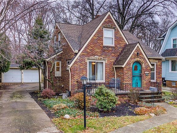 2nd image of 16604 Lucille Ave