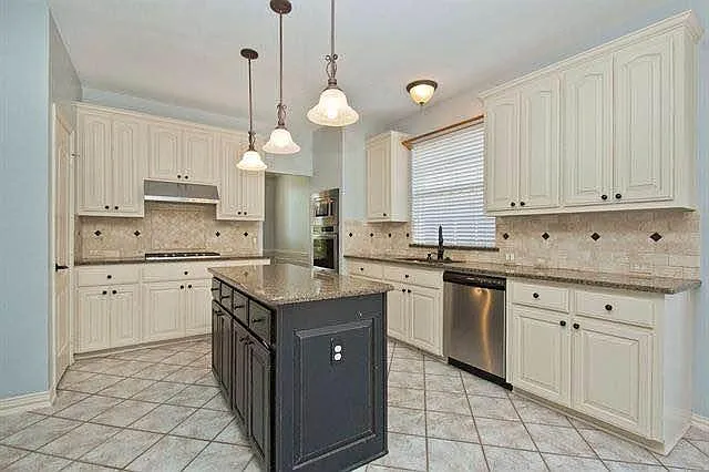 8524 Mesa Verde Dr — Photo 6