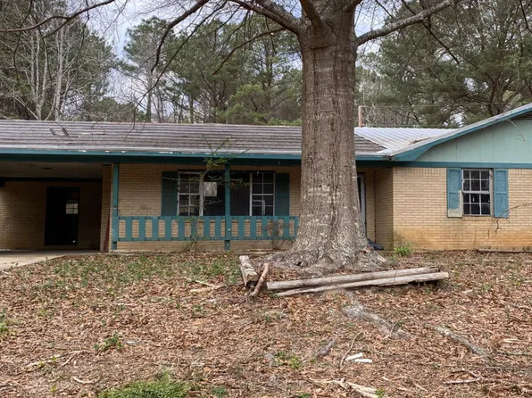 569 Shiloh Mantachie Rd, Mantachie, MS 38855