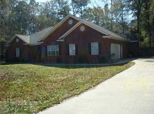 191 Sayle Ln, Richmond Hill, GA 31324