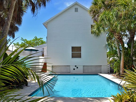 4th image of 5157 Sandy Beach Ave