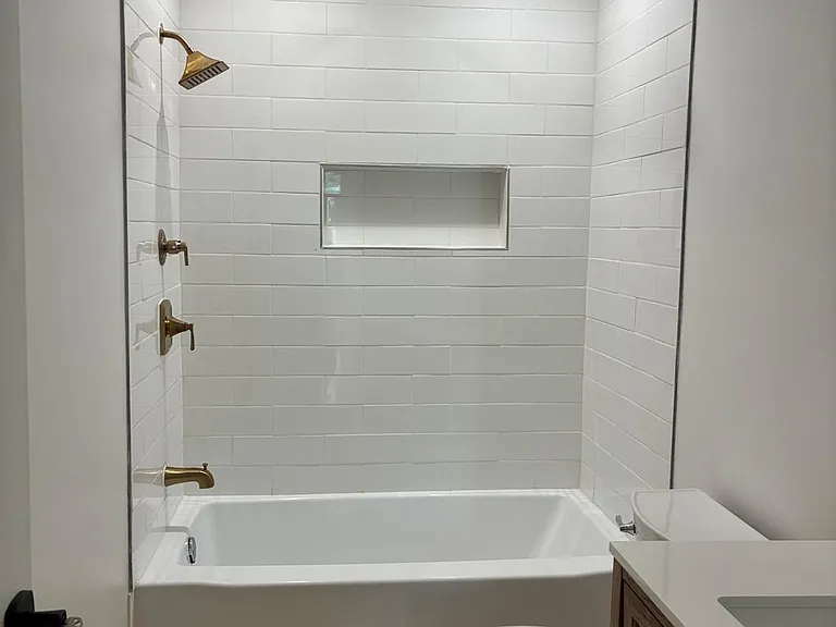 2189 Nixon Dr — Photo 11