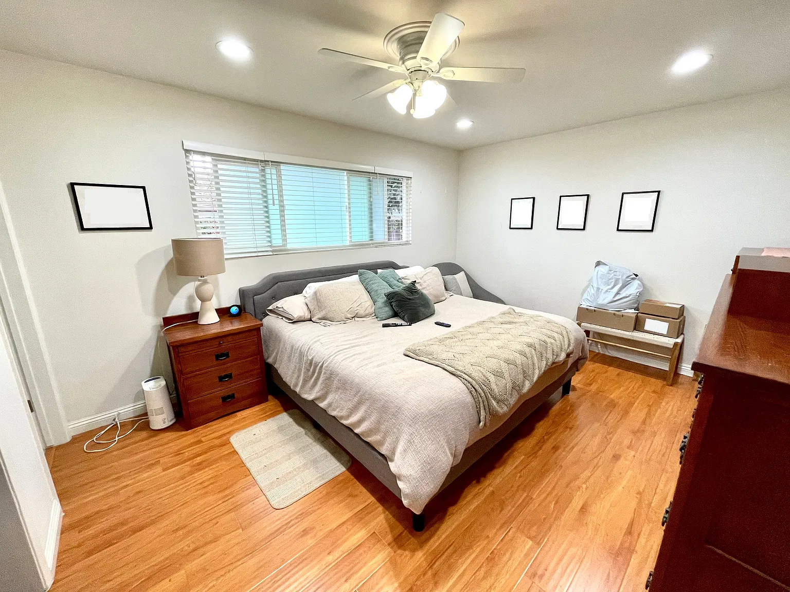 3 bed, 1331 sqft, $3,400 — Photo 4