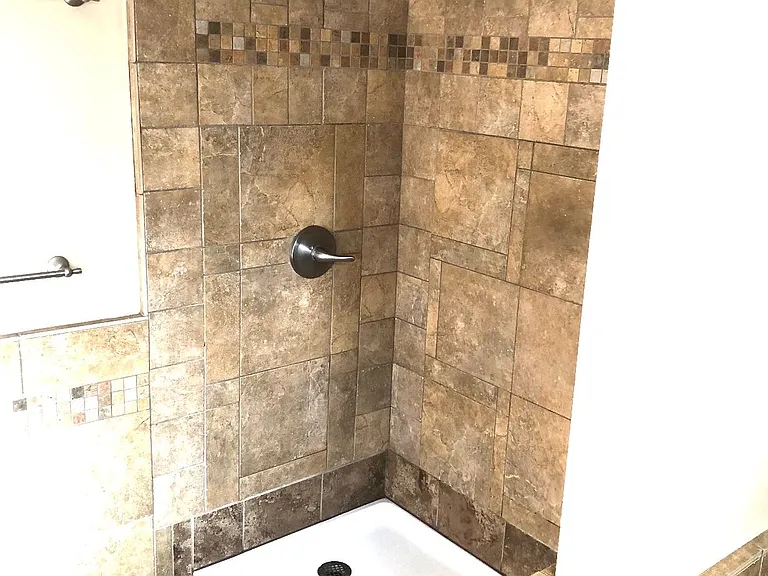 3355 Sunset Dr — Photo 28