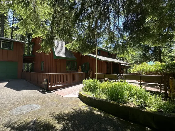 32361 State Highway 38, Elkton, OR 97436