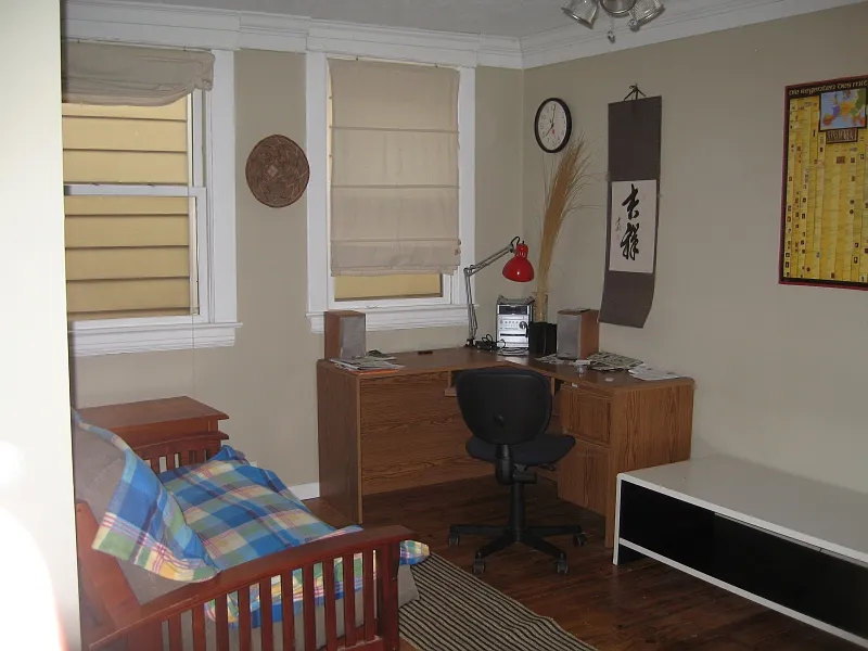 Unit B UP 650 sq ft 