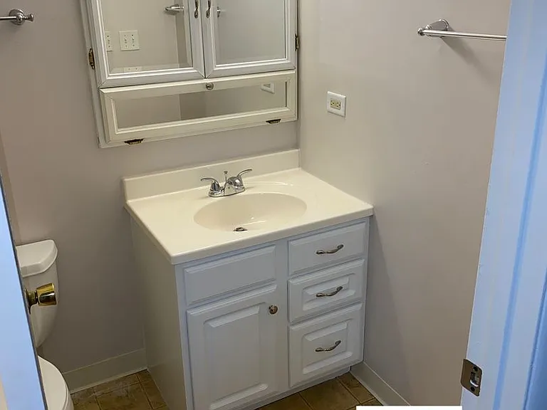 2658 Woodview Ct — Photo 6