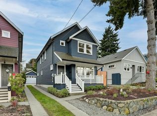 1317 Balmoral Rd, Victoria, BC V8R 1L6