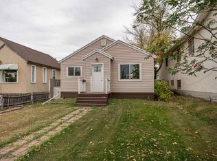 11539 101st St NW, Edmonton, AB T5G 2B2