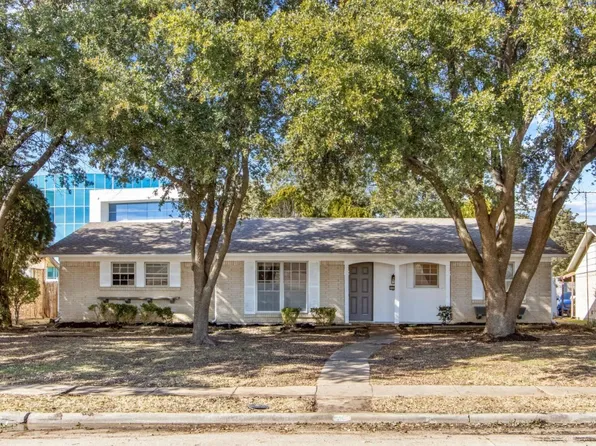 3309 Point East Dr, Mesquite, TX 75150