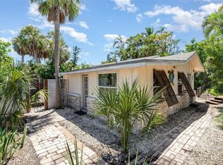 660 Linley St, Longboat Key, FL 34228