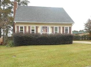 203 Loblolly Cir, Greenwood, SC 29649