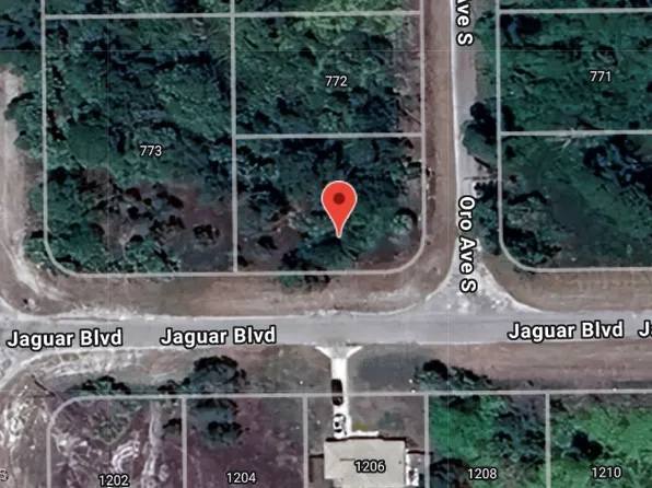 840 Oro Ave S, Lehigh Acres, FL 33974