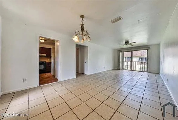 1713 El Camino Rd #7 — Photo 5
