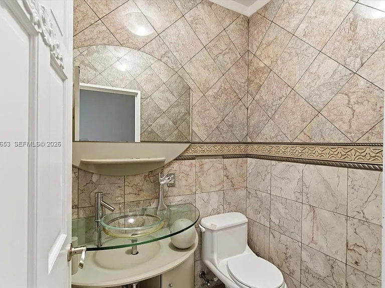 1249 Biscaya Dr — Photo 60