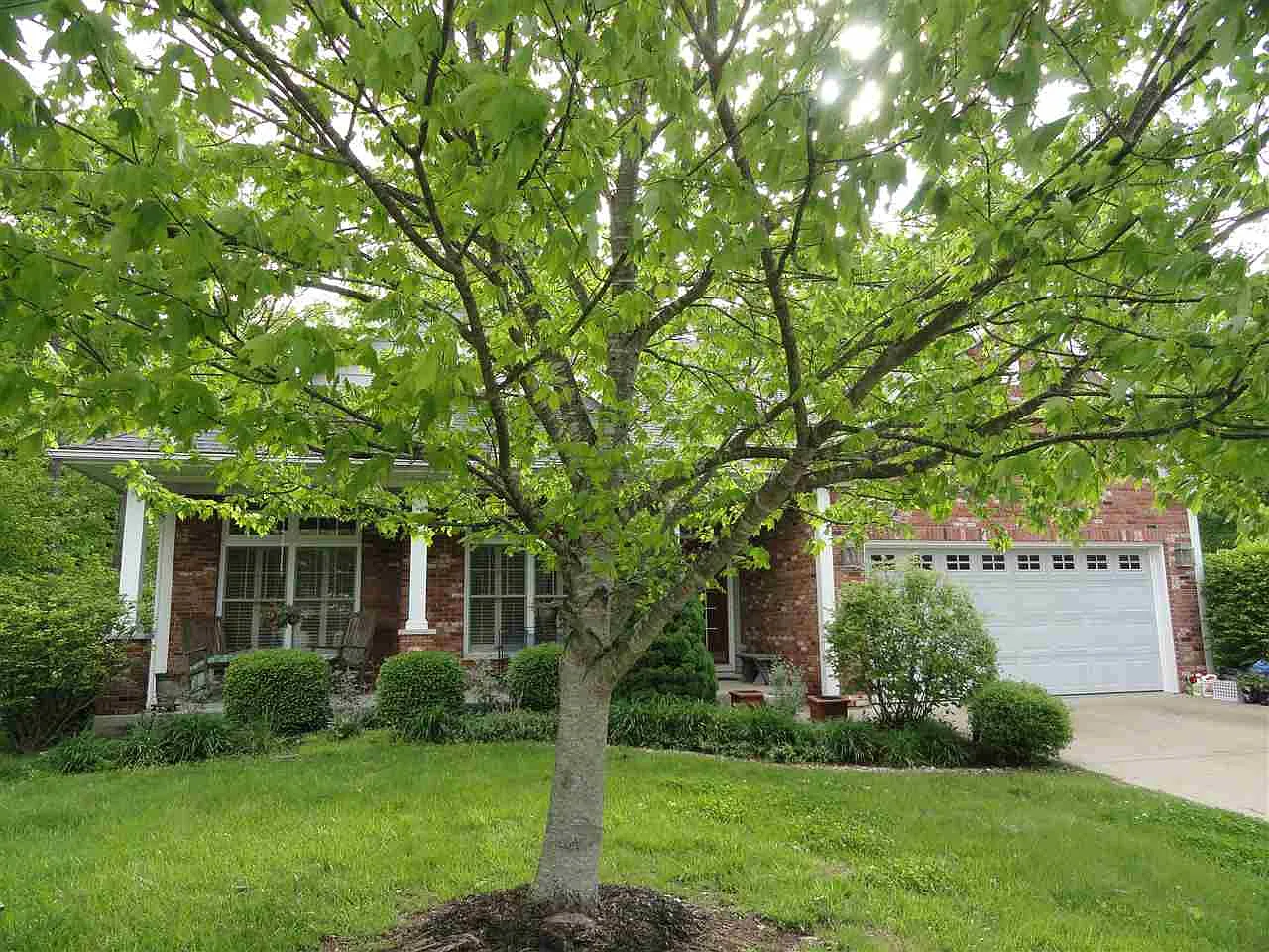 4703 E Cardiff Ct photo 1