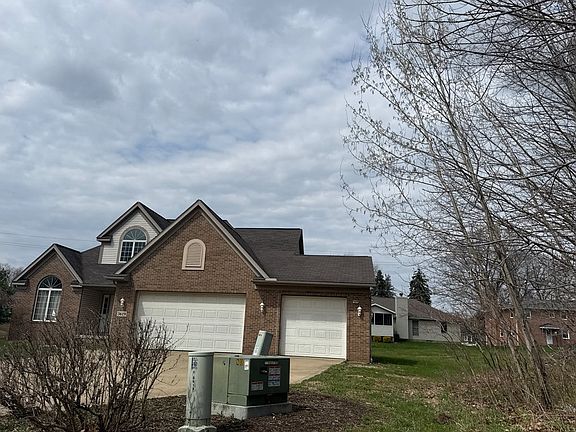 2nd image of 3619 Rowland Ave NE