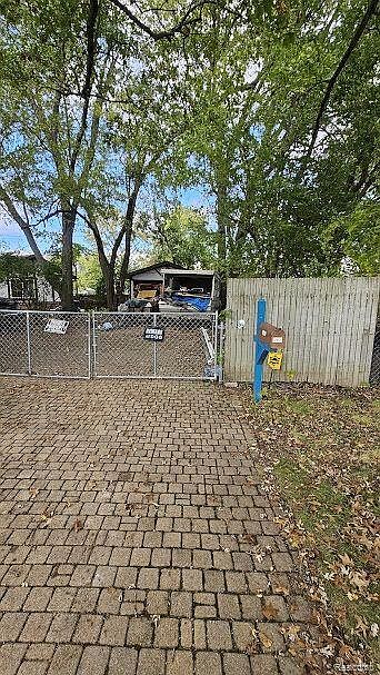 1st image of 0 S Byfield St