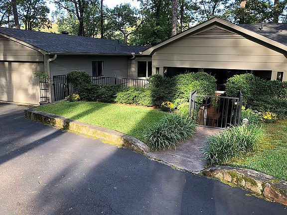 5th image of 123 E Lakeland Point