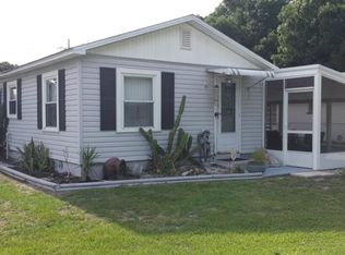 1614 Charity St, Intercession City, FL 33848