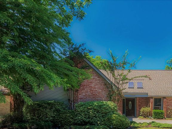 4th image of 15606 Oldridge Dr