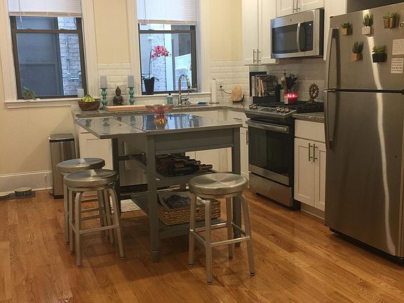 5th image of 9 Seaverns Ave APT 2R