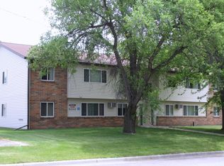 320 1st St #16055249, Clinton, MN 56225