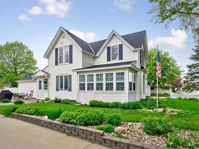 609 N Mantorville Ave, Kasson, MN, 55944
