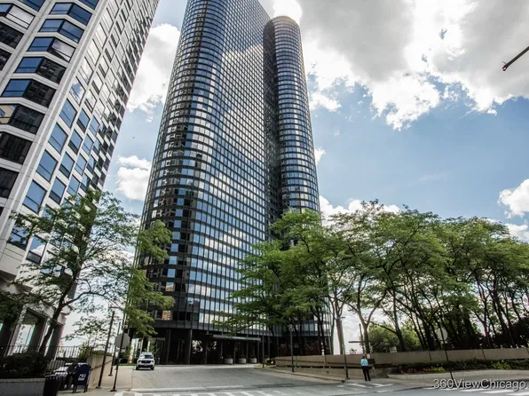 155 N Harbor Dr APT 4507, Chicago, IL 60601