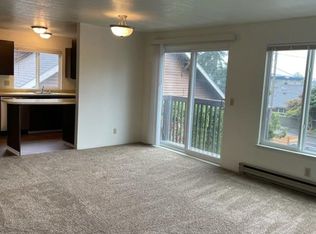 210 SW 155th St #203, Seattle, WA 98166