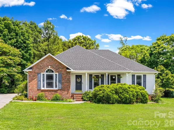 5240 Spring Gln, York, SC 29745
