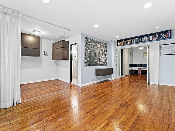 4th image of 1855 E 12th St APT 5N