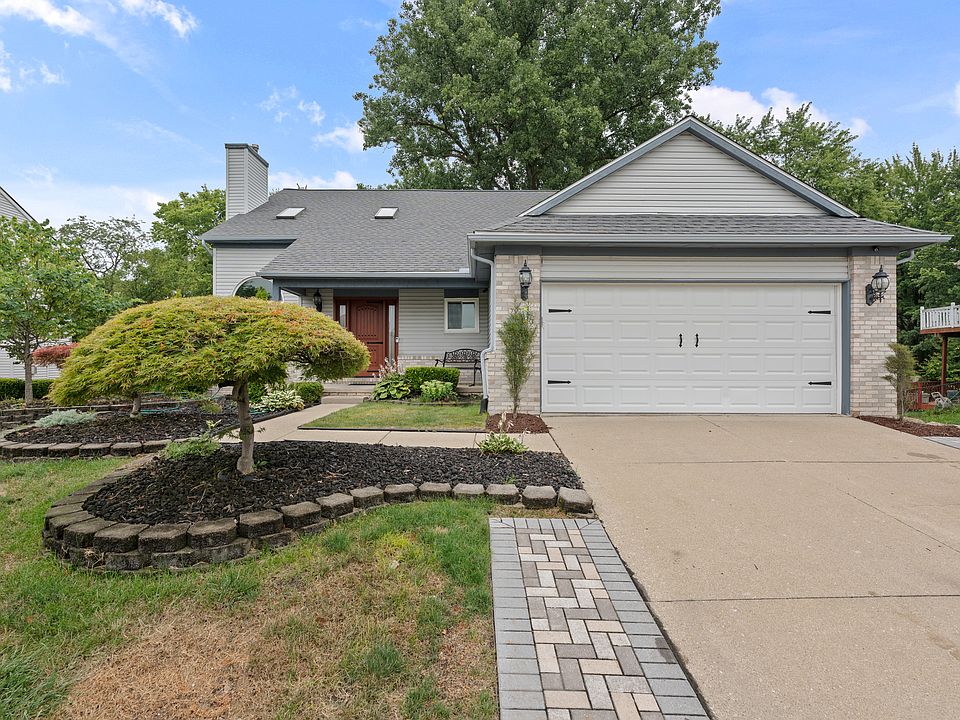 1st image of 7077 Amanda Dr