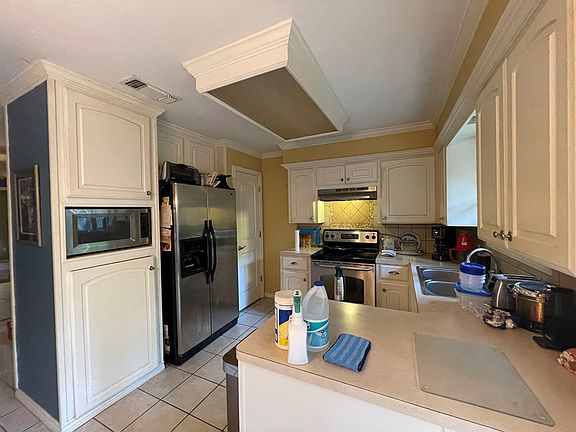 4th image of 2419 Dogwood Dr
