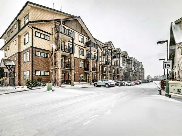 117 NW Copperpond Cmn SE #101, Calgary, AB T2Z 5E2