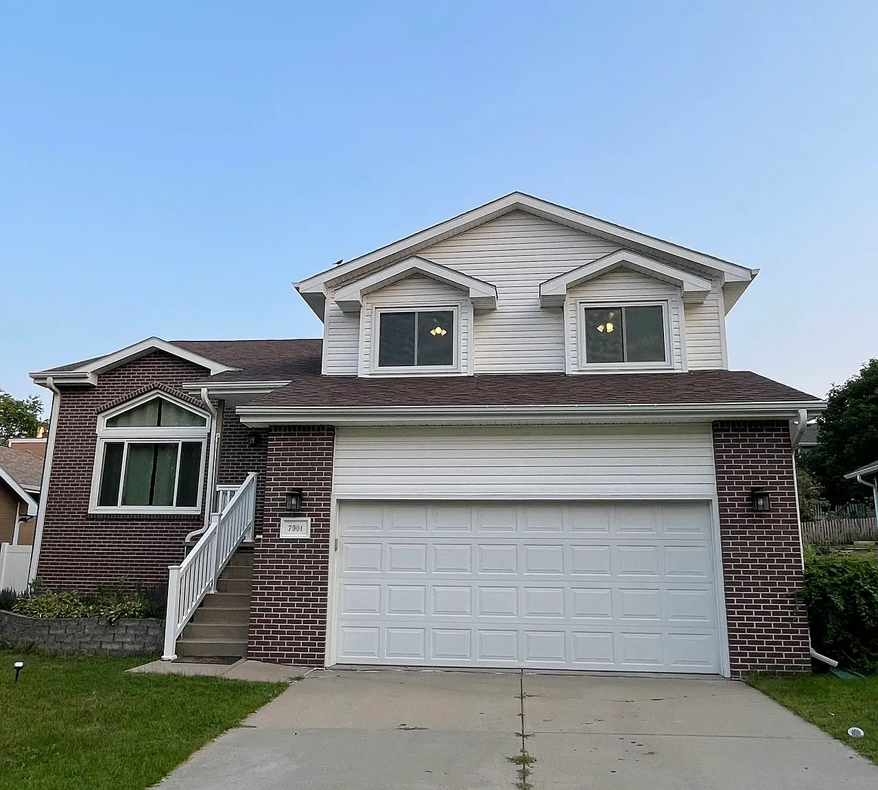 3 bed, 2930 sqft, $2,600 — Photo 1