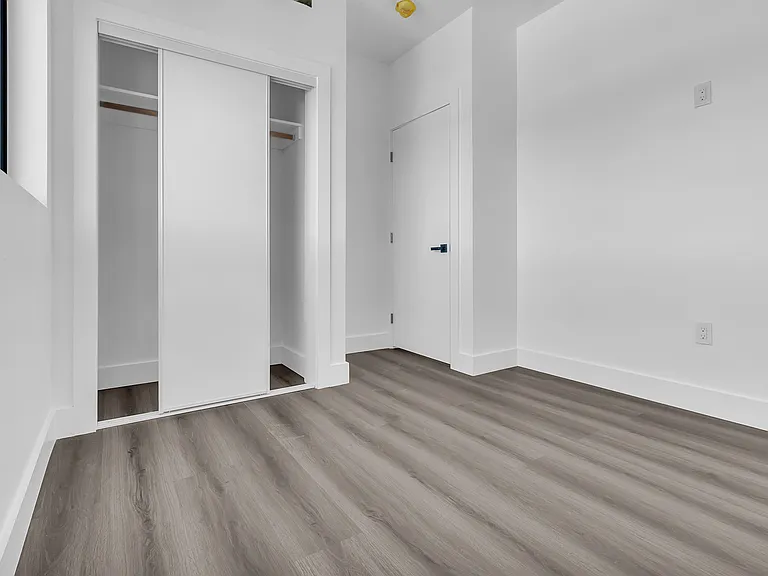 1571 Ricardo St #3 — Photo 10