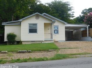 610 E North St, Benton, AR 72015