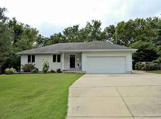 3541 S Elmview Ave, Springfield, MO 65804