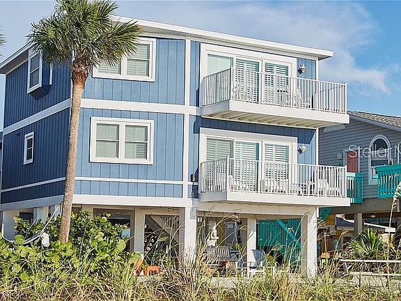 2nd image of 2740 Gulf Blvd APT 1